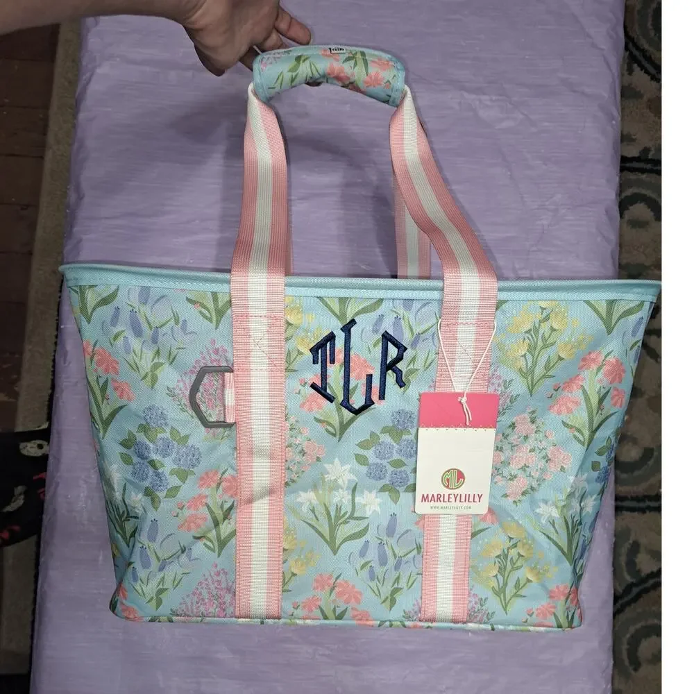 Marleylilly monogram initialed